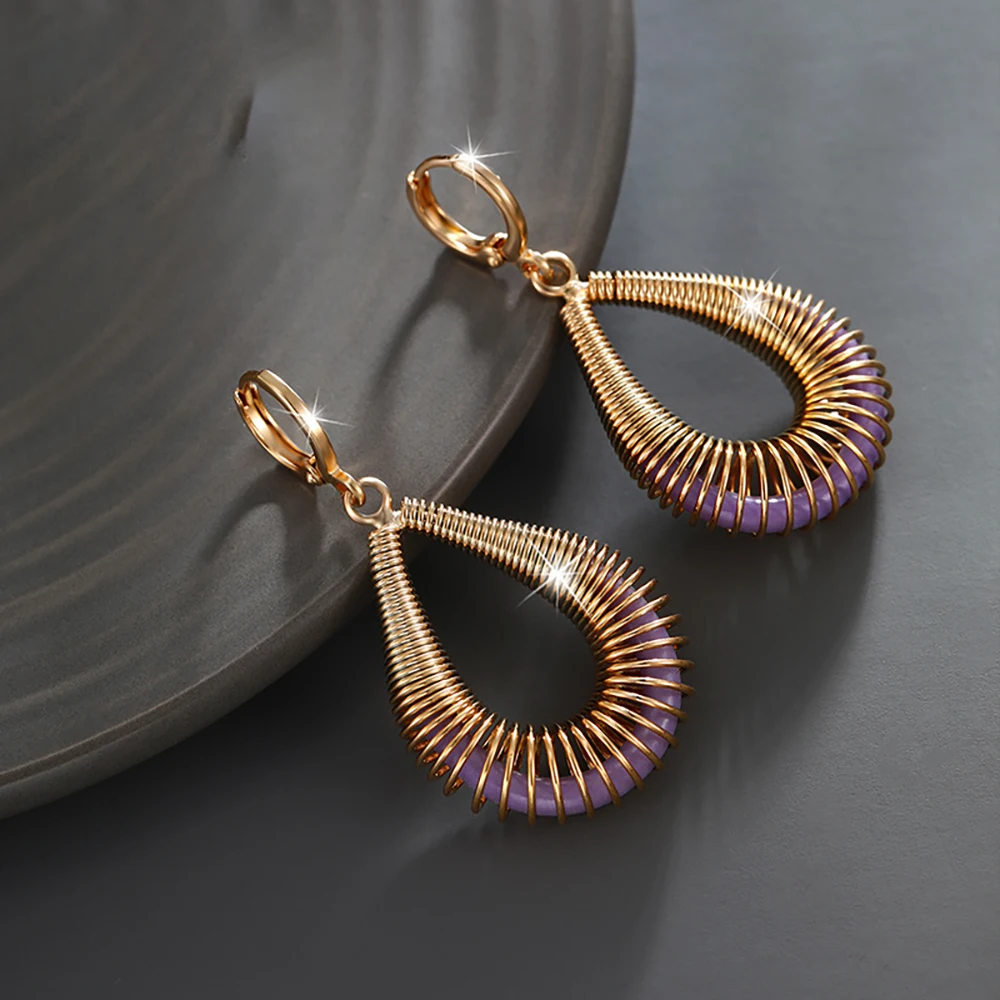 

2023 New Luxury French Water Drop Spring Alloy Earrings For Women Temperament Sexy Pearl Earrings Fashion Ins Jewelry Gift
