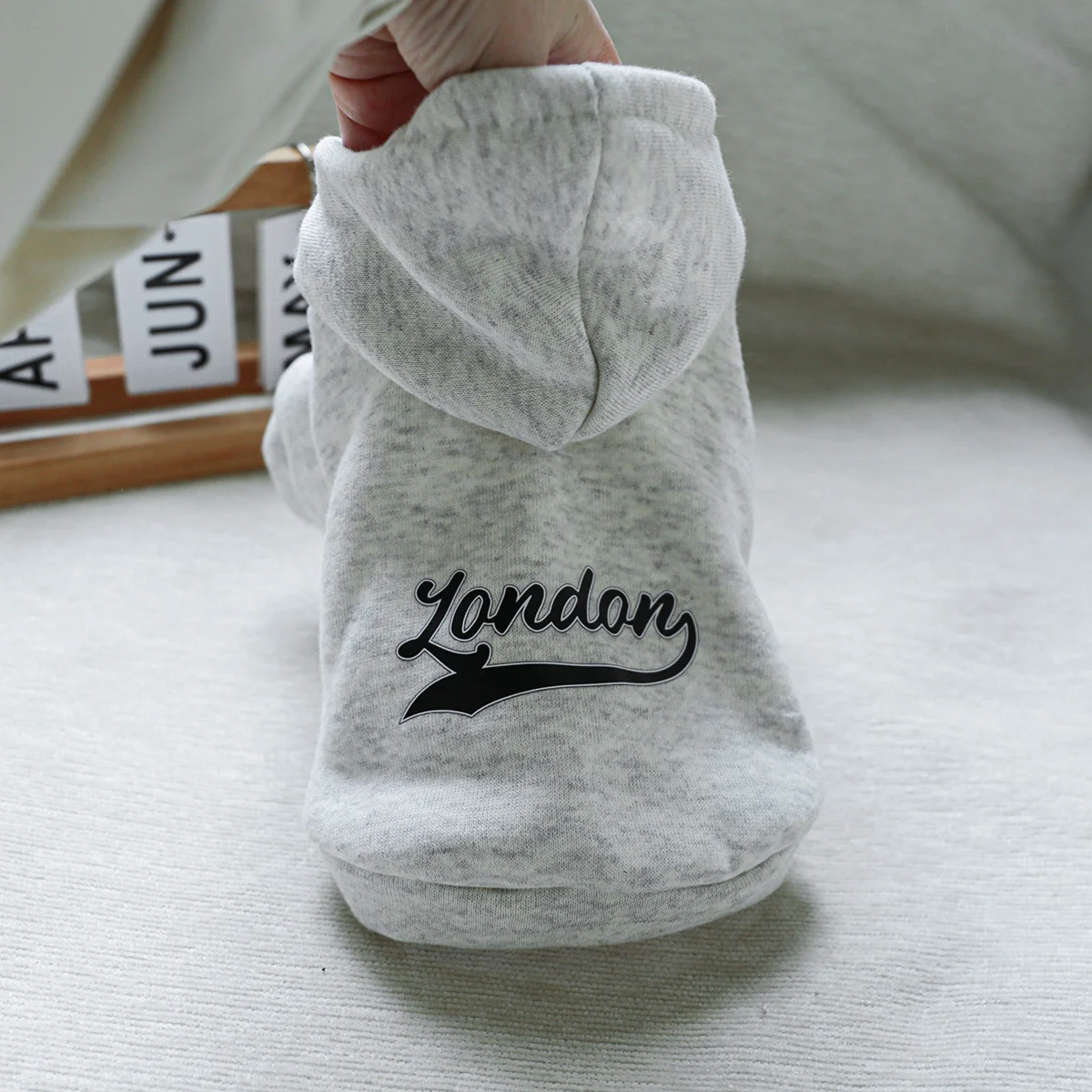 Толстовка с капюшоном для собак Pet Circle средних и маленьких пород