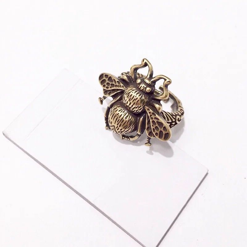 

Copper retro old bee ring street rock creative personality insect jewelry