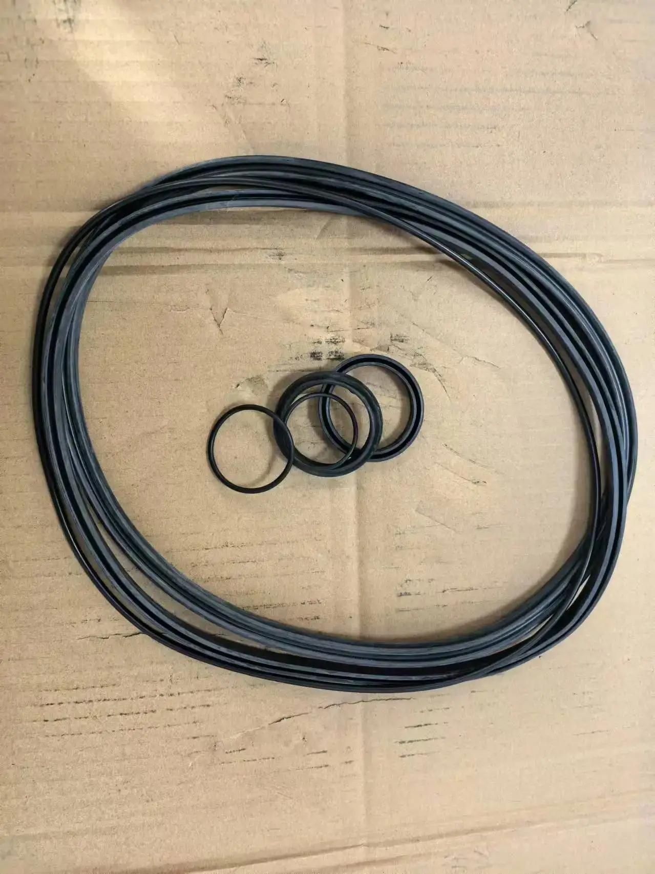 Уплотнительное кольцо полиэтиленового цилиндра из полиэтилена для