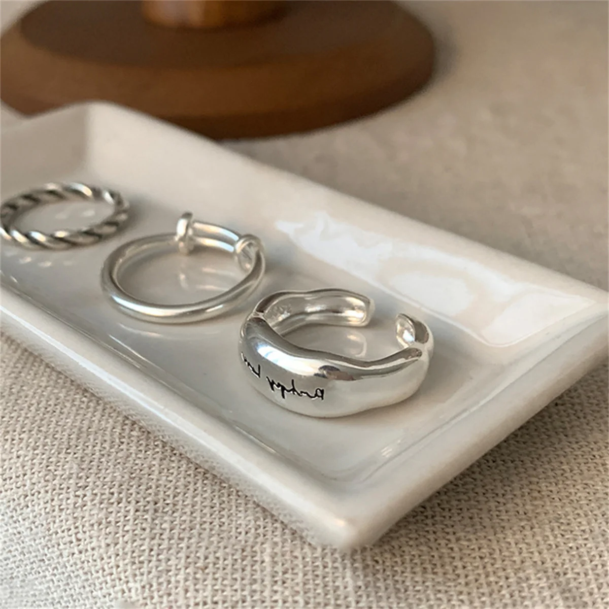 

Irregular Metal Opening Ring for Women Korean Retro Rings Simple Letter Finger Elegant All-match Ring Jewelry Gifts