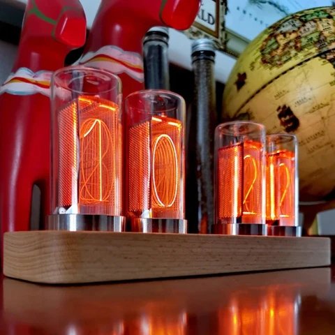 Настольные часы OIMG LED
