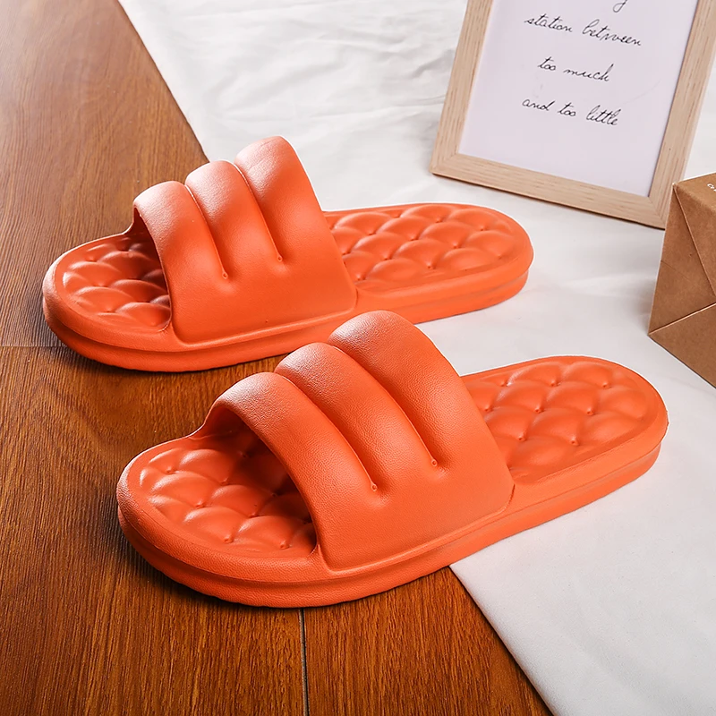 

EVA Hole Leaking Slippers Men Bathroom Shoes Women Slides Anti-slip Indoor Home Soft Slippers Household Bath Sandals Men