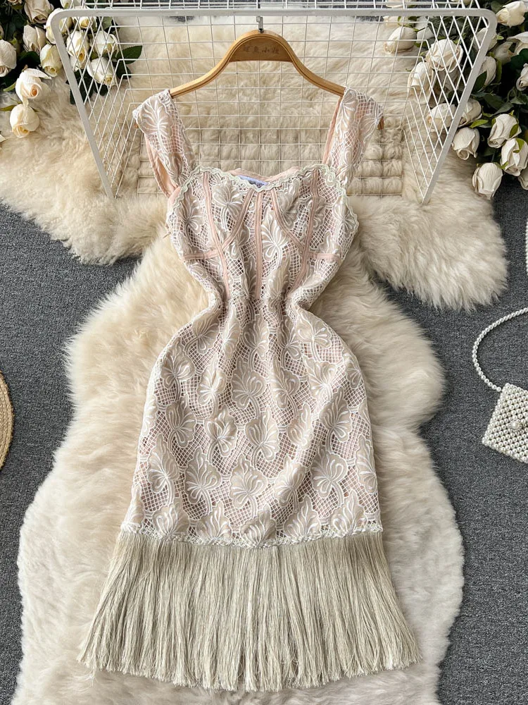 

New Summer Spaghetti Strap Dress For Women Vintage Sleeveless Beach Backless Lace Sundress Sexy Embroidery Party Boho Vestido