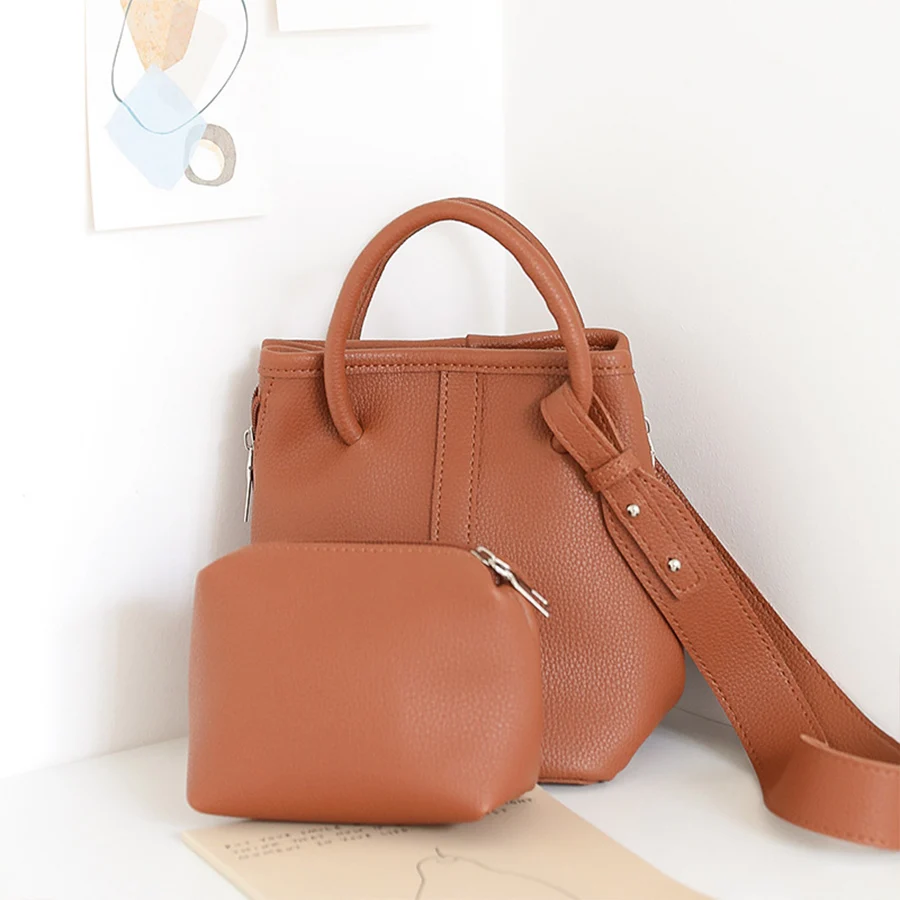 

brand soft leather bucket design great capacity casual wide shoulder straps women bag lychee shoulder bag Female handbags luxury