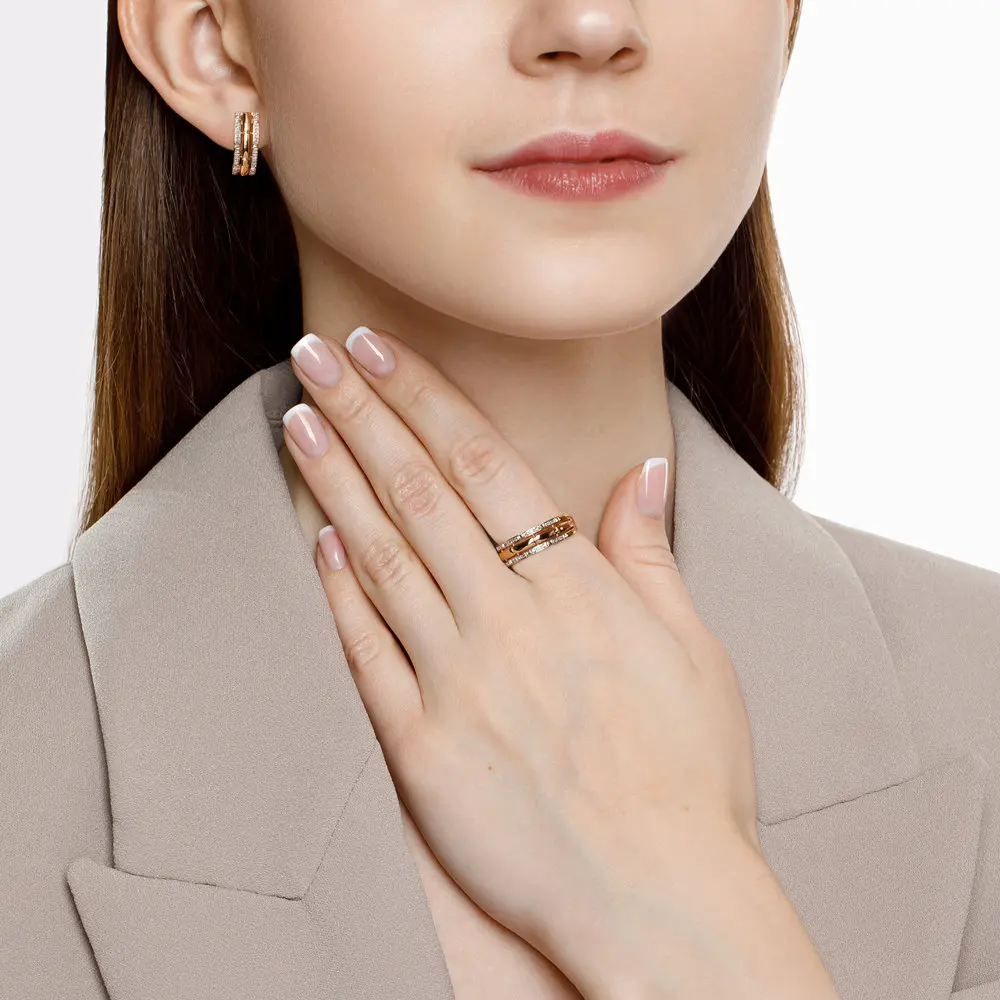 Серьги SOKOLOV Diamonds из золота с бриллиантами Золото 585 Женские 2023 тренд Оригинальная