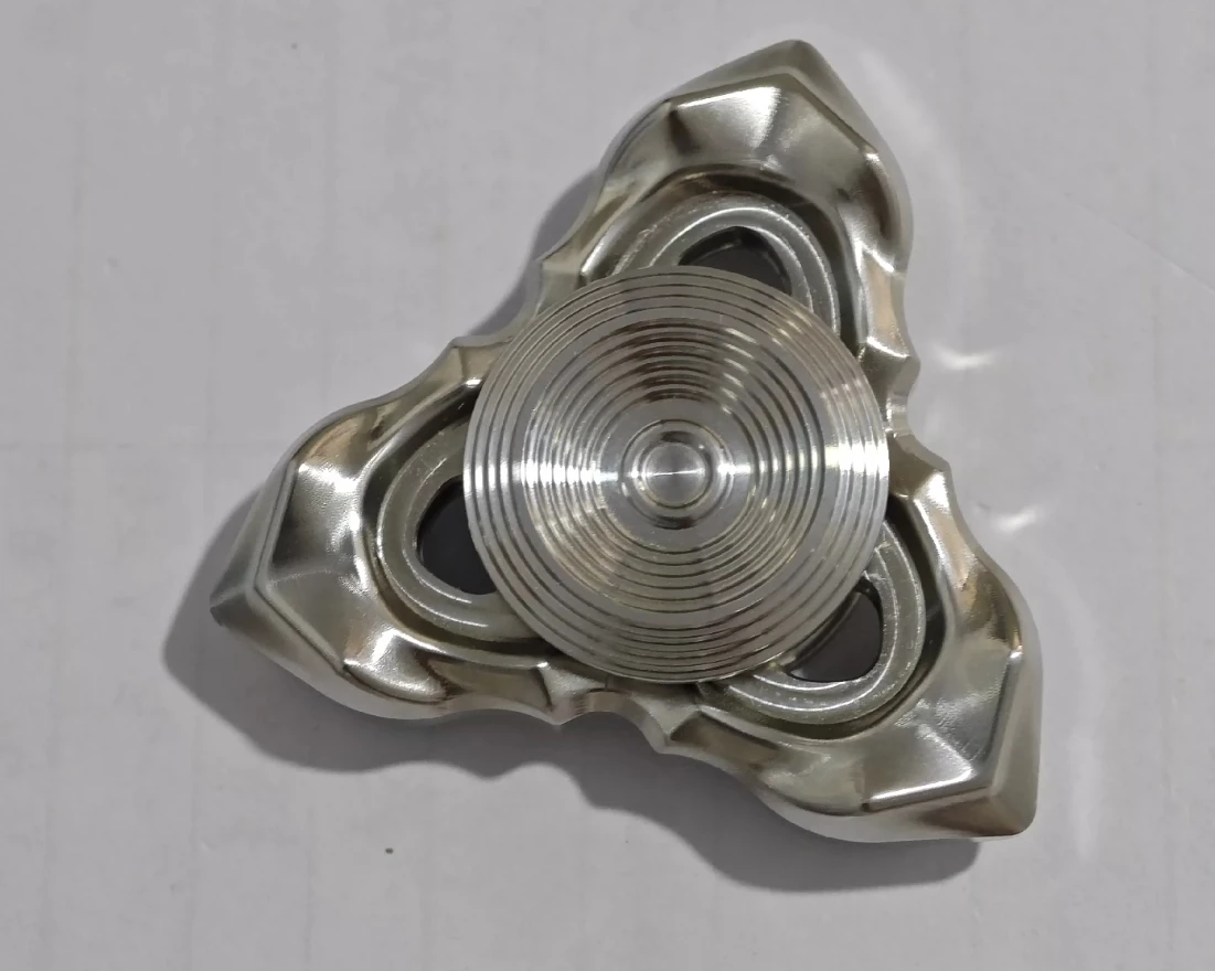 Б/у EDC LQ Шипы и туманообразующий Спиннер гироскоп для пальцев декомпрессионные