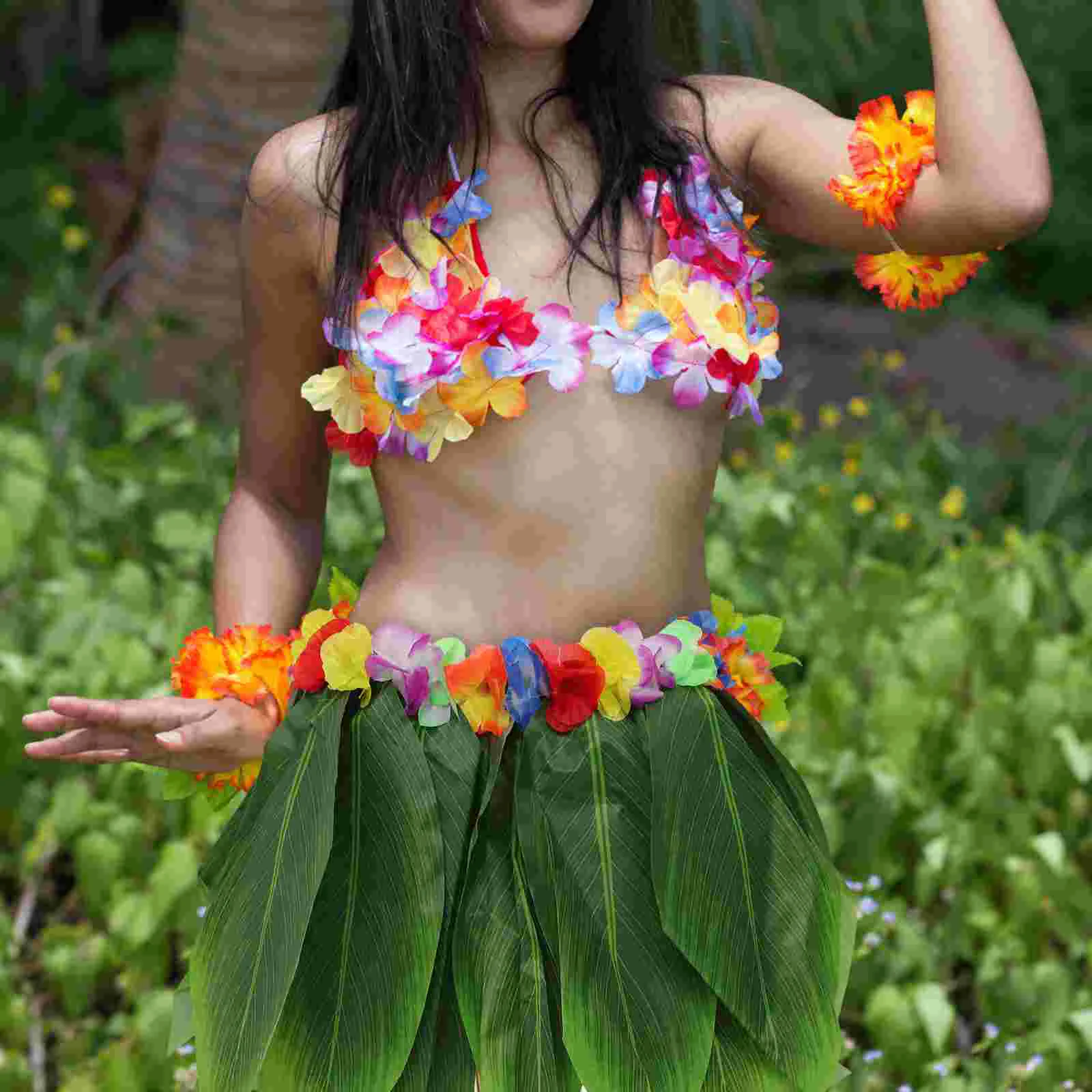 

Hawaiian Flower Leaf Hula Skirt Tropical Green Leaves Skirt with Artificial Hibiscus Flowers Hawaiian Green Grass Skirt for