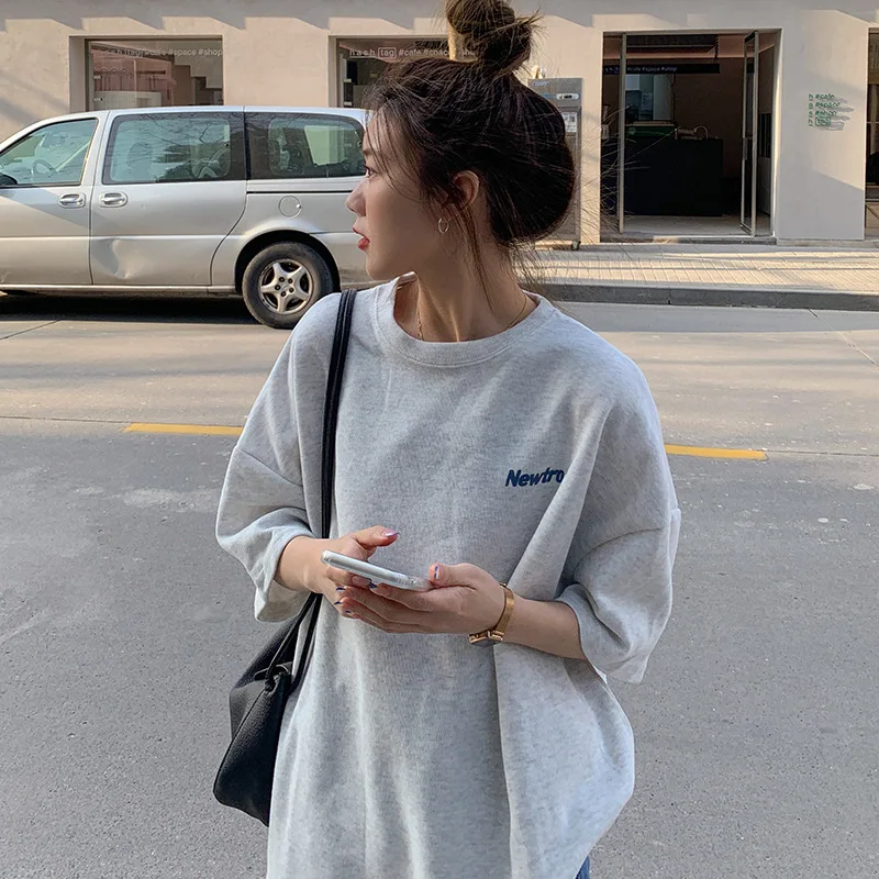 

Loose Harajuku T shirts for Women Summer New Fashion Female T-shirt Korean Cool White Red Black Yellow Letter Tops M-XL