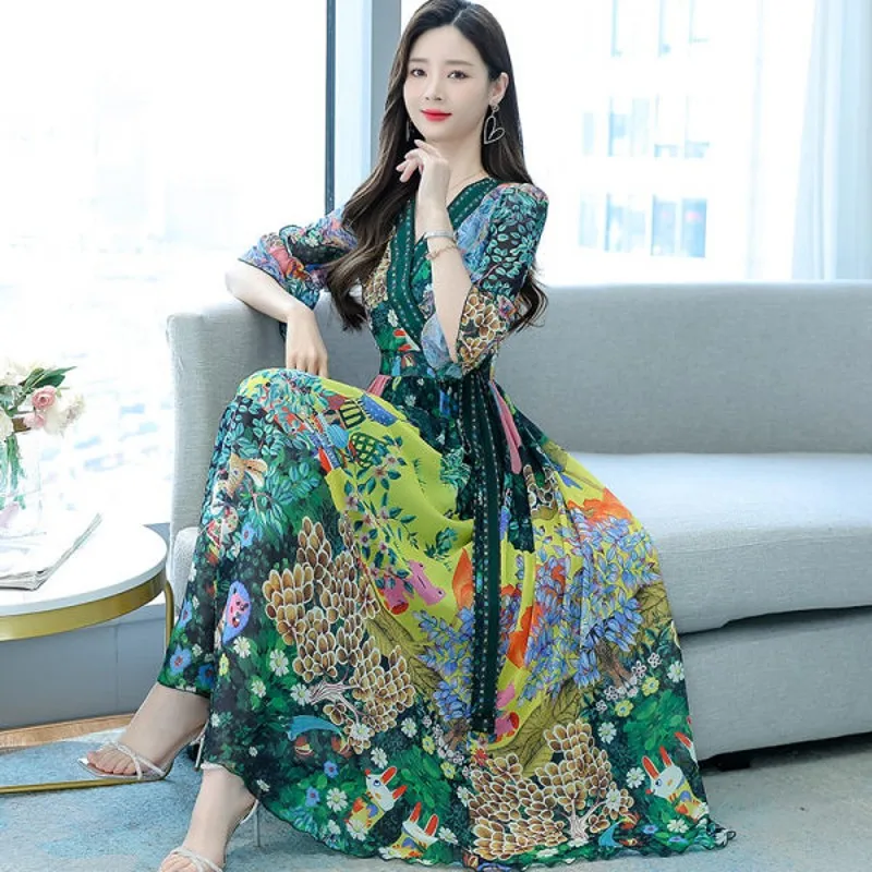 

2022 Summer New Arrival Bohemian Style V Collar Flower Printed half Sleeve Chiffon Dress