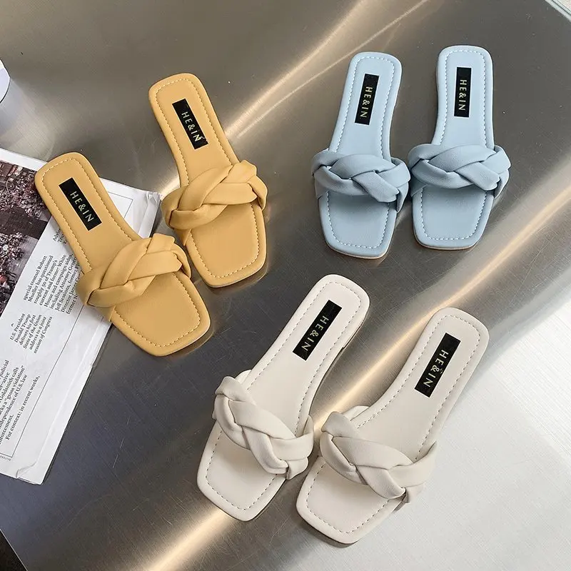 

Low Flat Shoes Female Woman's Slippers Slides Fashion 2022 Soft Beach Luxury Rome Rubber Casual PU Leisure Shoes Woman 2022 Slip