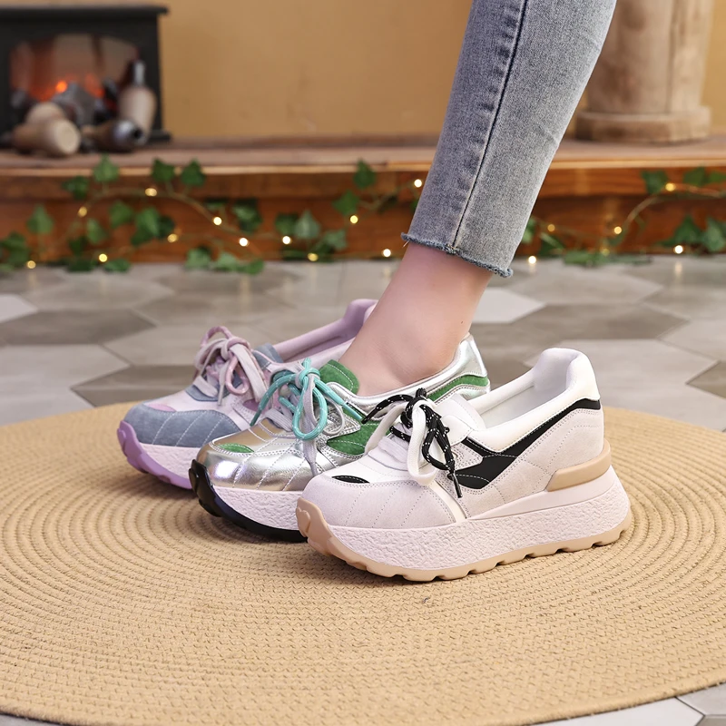 Женские кроссовки из натуральной кожи 3 цвета