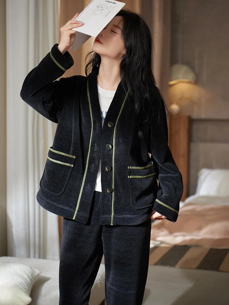 Пижамы женские зимние новые кардиганы с воротником-кимоно цельный бархатный