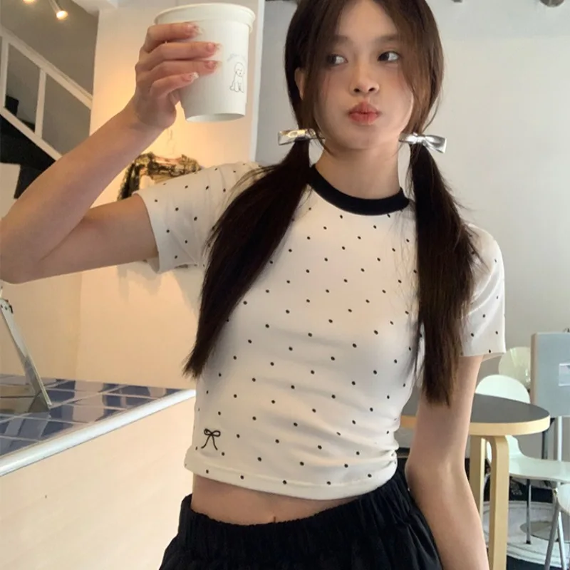 Футболки с принтом в горошек женские корейские модные облегающие укороченные