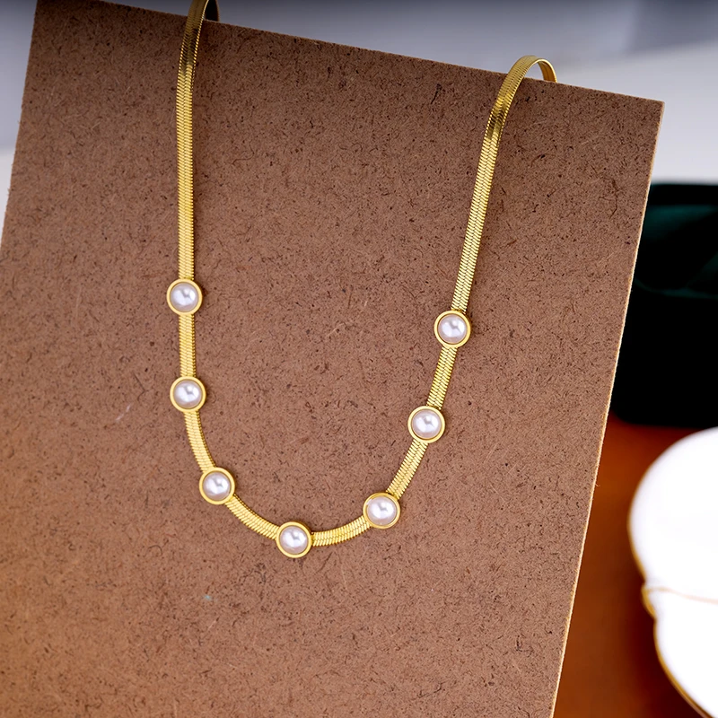 

Trend 316l stainless steel no fading snake chain pearl Necklace charm chain women Light luxury gold choker jewelry wholesale