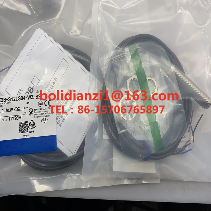 Оригинальный бесконтактный переключатель E2B-S12LS02-WP-C1 E2B-S12LS02-WP-C2 в наличии