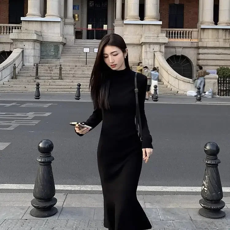 Черное вязаное платье нижней части тела в стиле Хепберн для женщин осень-зима