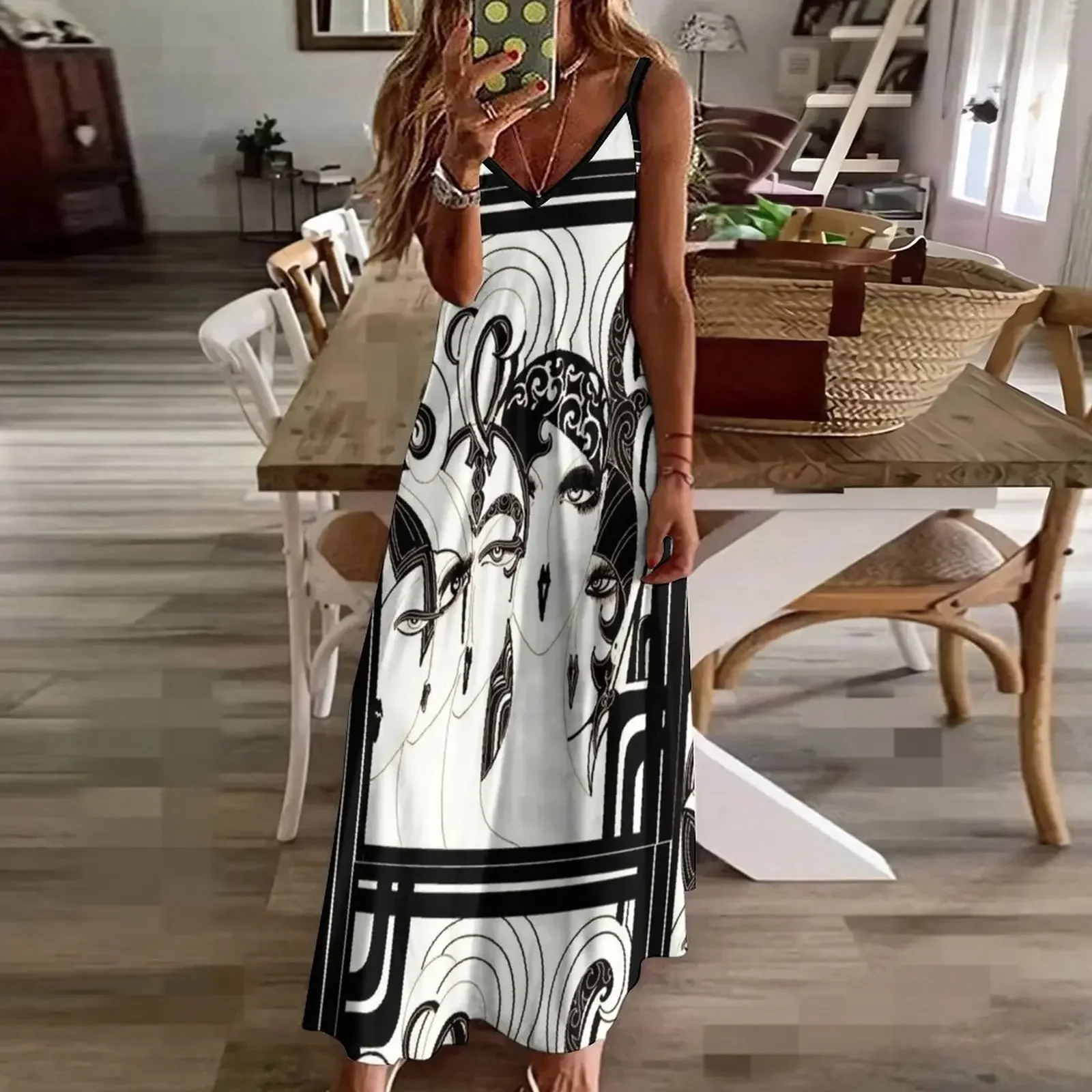 Платье без рукавов с принтом Дом арт-деко