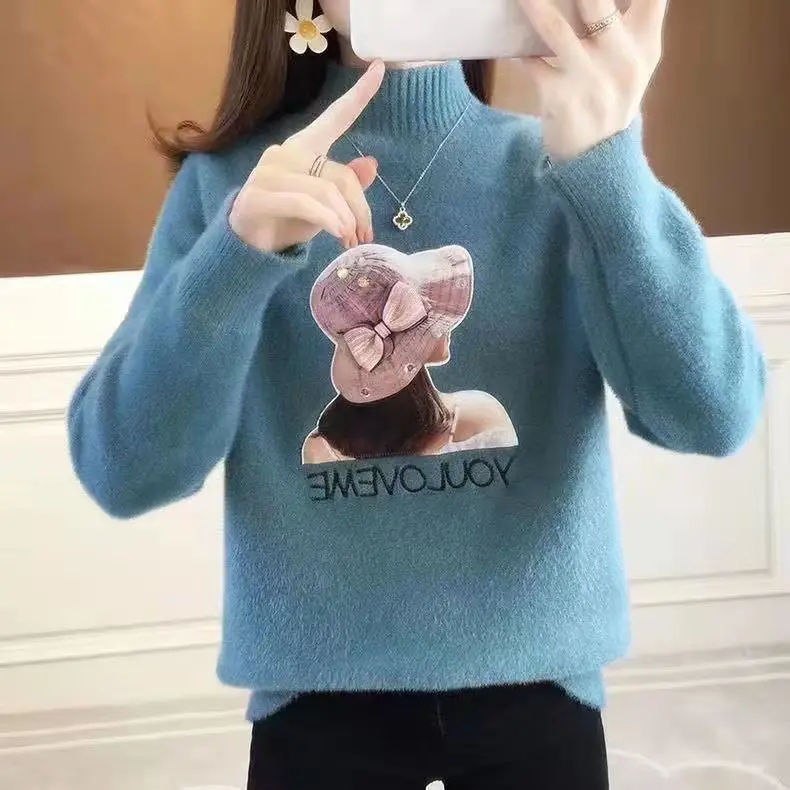 Женский однотонный вязаный свитер с высоким воротником