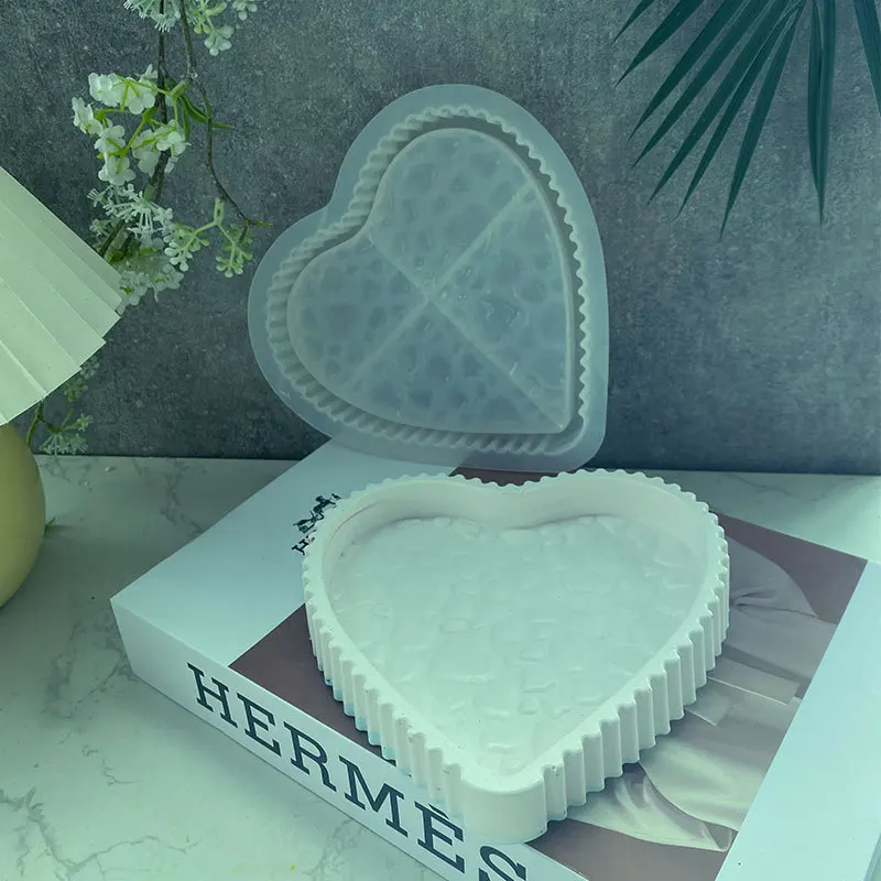 

Epoxy Resin Mold Heart-Shaped Striped Dew Tray Dish Love Water Pattern Storage Box Silicone Mold