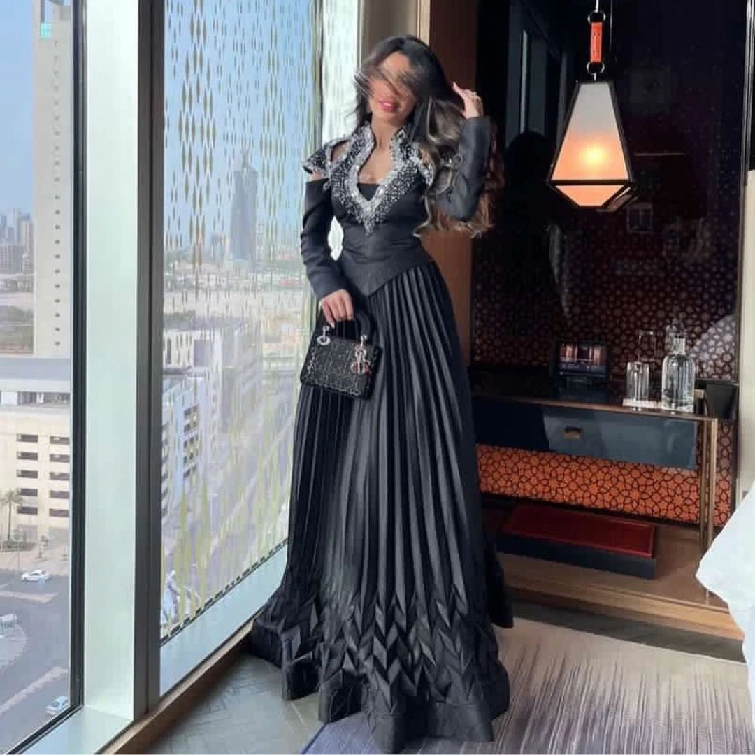 

Fashionvane Black Pleats A Line Dresses Dubai Evening Handmade Beaded Neckline Long Sleeves Pageant Party Prom Formal Gowns