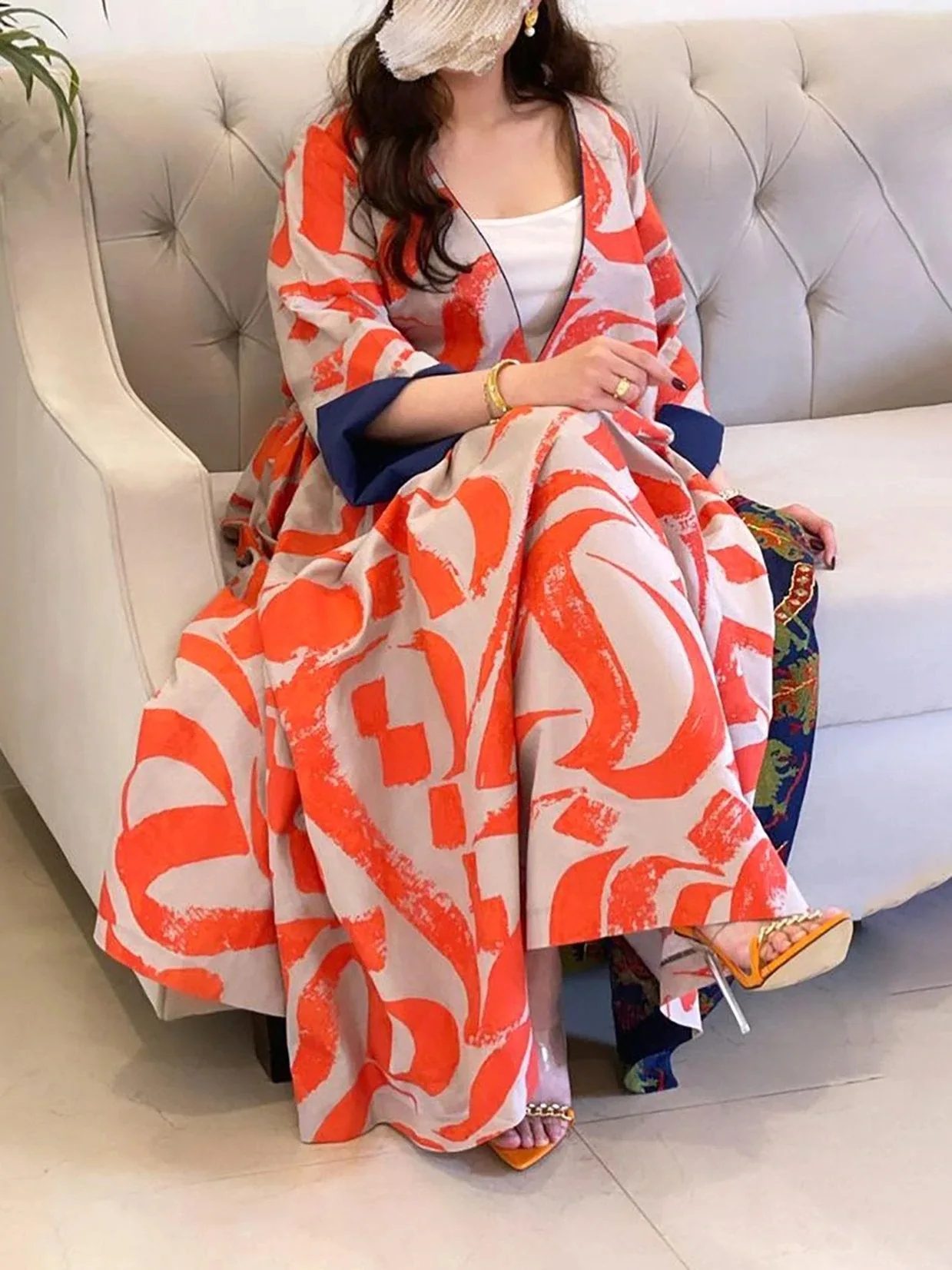 

Women Dress Summer And Spring Fashion Red Print Breathable Loose V-Neck Slit Zipper And Ankle Long Sleeves Casual Ethnic Robe