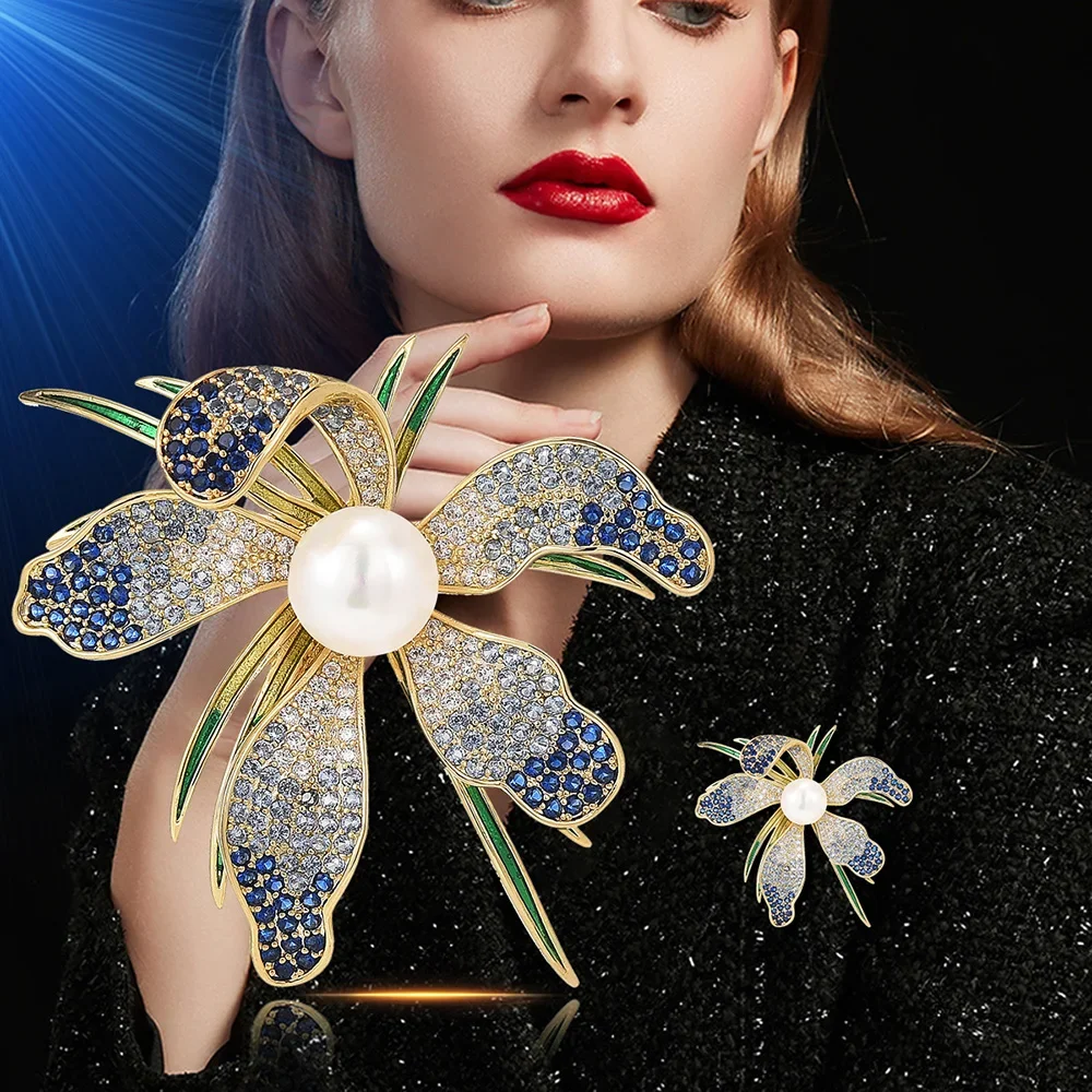 

Trendy Crystal Brooches For Women Luxury Designer Shiny Rhinestone Pearl Flower Brooch Clothes Accessories Party Jewelry Gifts