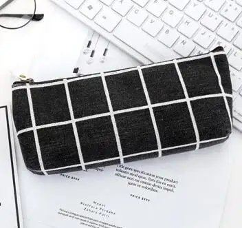 

Женская косметичка из ткани