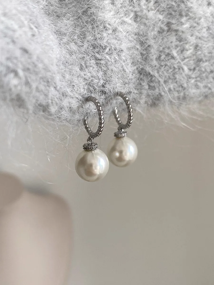 Париж [] железная поцелуйка жемчужный крючок для ушей искусственные роскошные