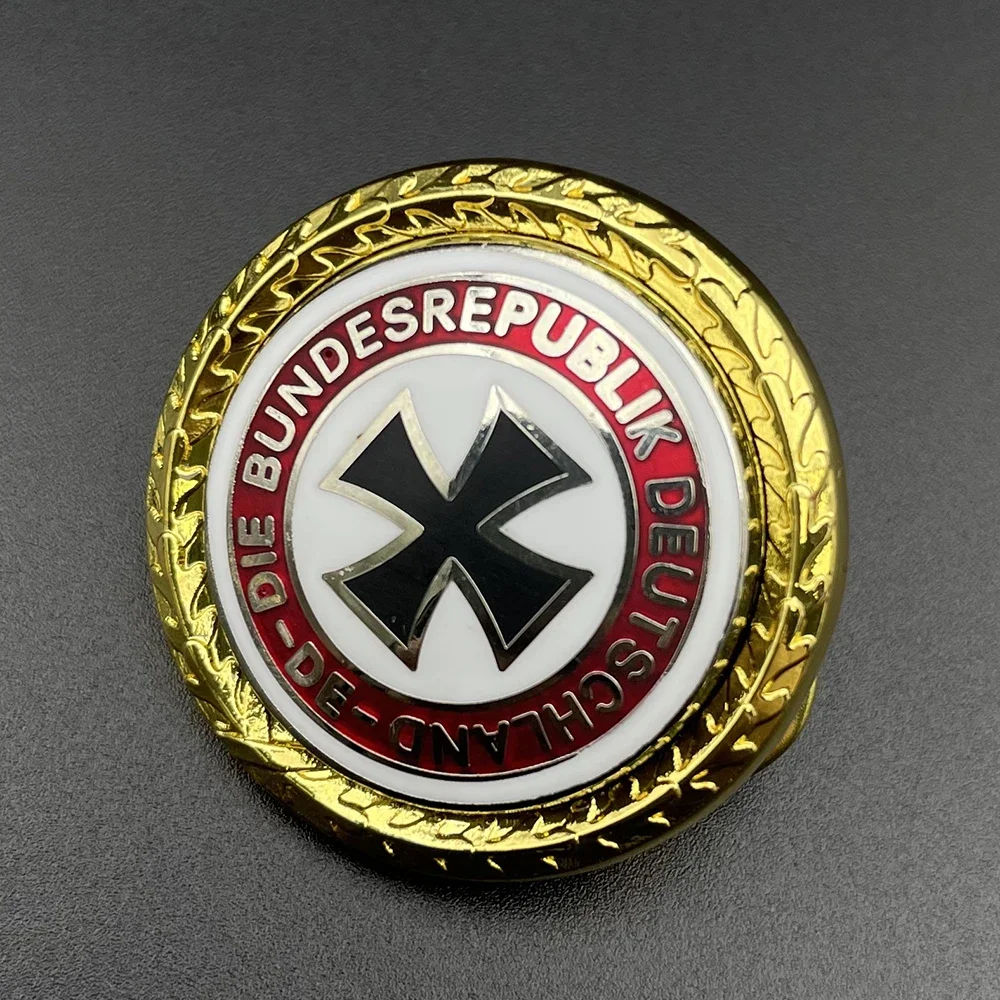 

Металлический железный крест OIMG