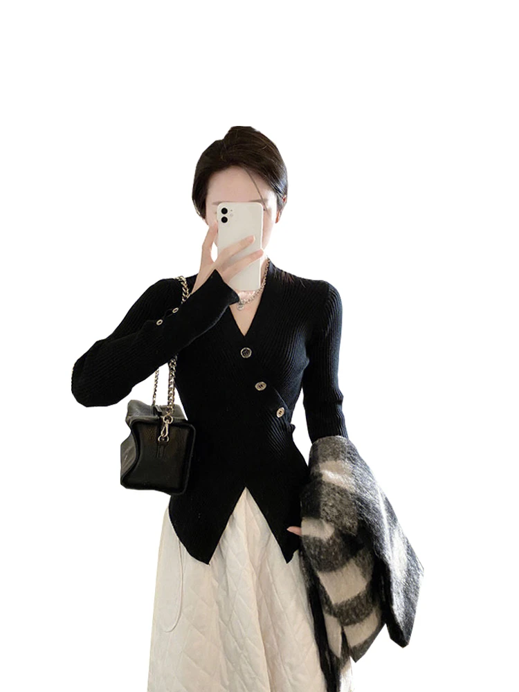 2025 New Long-Sleeved Clothing for Spring Top Sweater Undershirt with Black inside Cardigan Coat Female Fall and Winter |