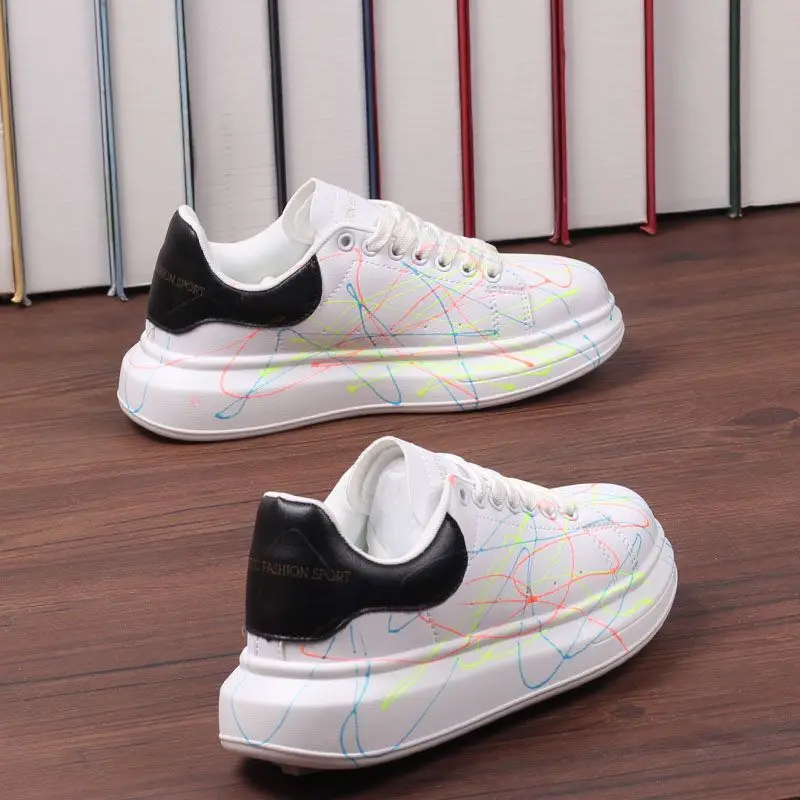 White Shoes Women's Luminous Fashionable Breathable Student Casual Sneakers Thick Bottom Hight Increasing Board Shoes