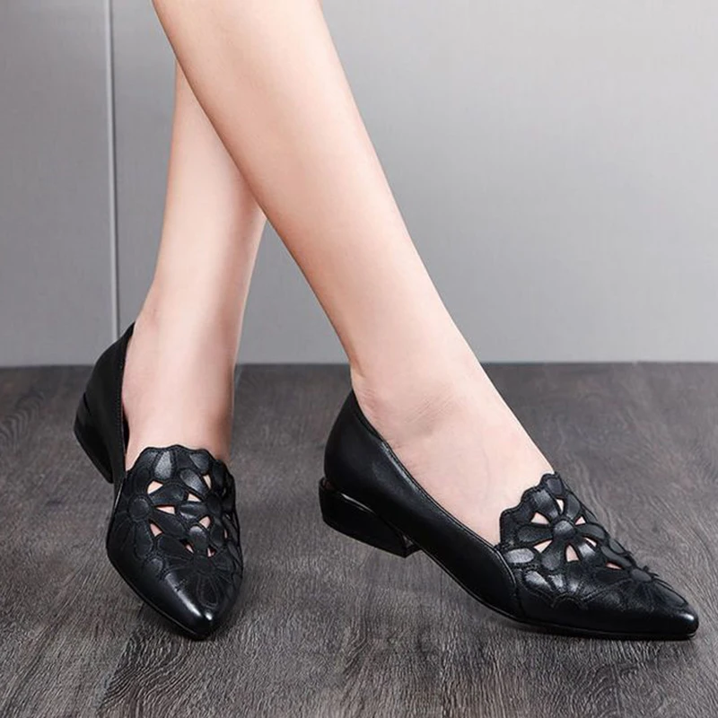 Fashion Shoes for Women Embroidery Breathable Square Heel Loafers Slip On Pointed Toe Leather Single Shoes Elegant Party Pumps