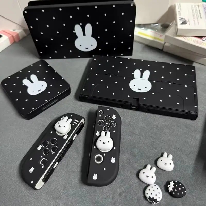 Фото Защитный чехол Miffy Polka Dot для Nintendo Switch2 Oled Ns Lite, жесткий корпус с мягкой ручкой и накладками на стики, мультяшный дизайн, подарок №3