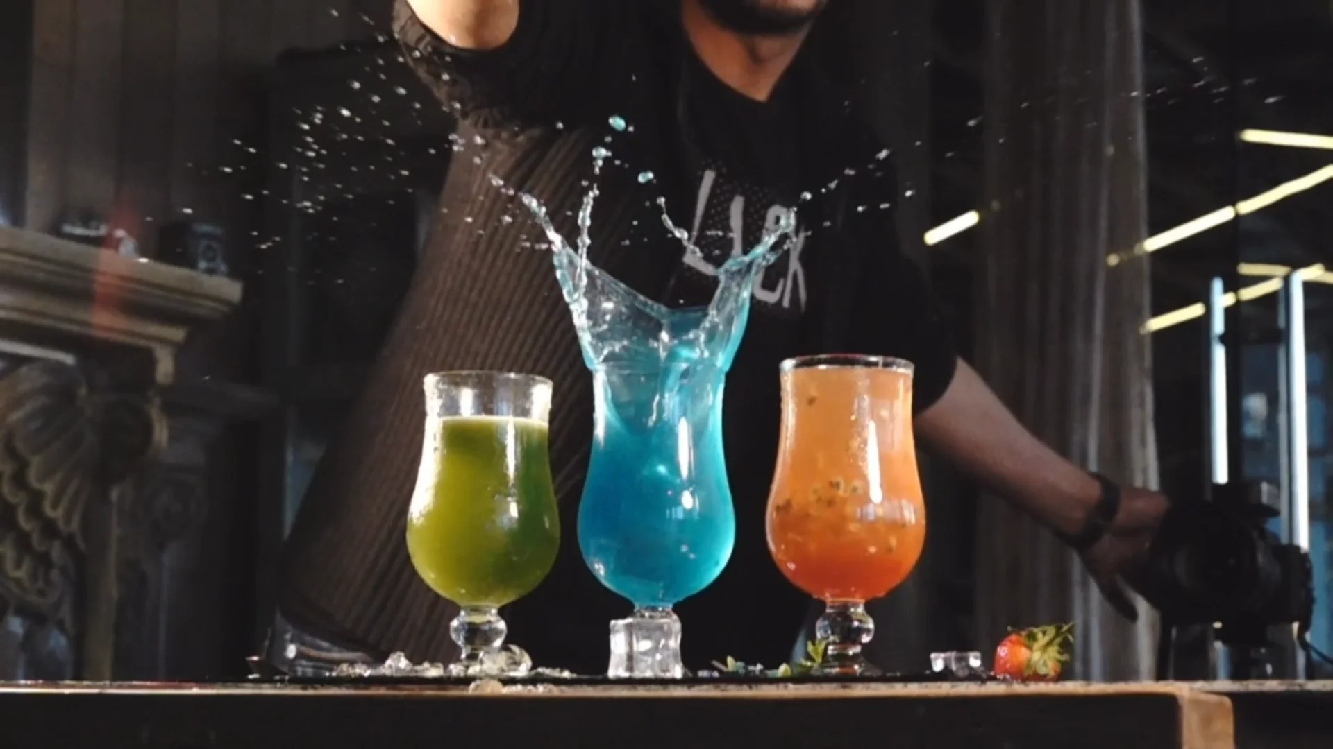 

Perfect High Speed Professional Photographic Camera 1/8000s TTL Funtion Studio Strobe Flash Light