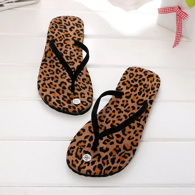 Leopard Print Flip Flops Women Summer New High-quality Beach Female Sandals Non-slip Casual Flat Slippers Polka-dot Slides Women 5