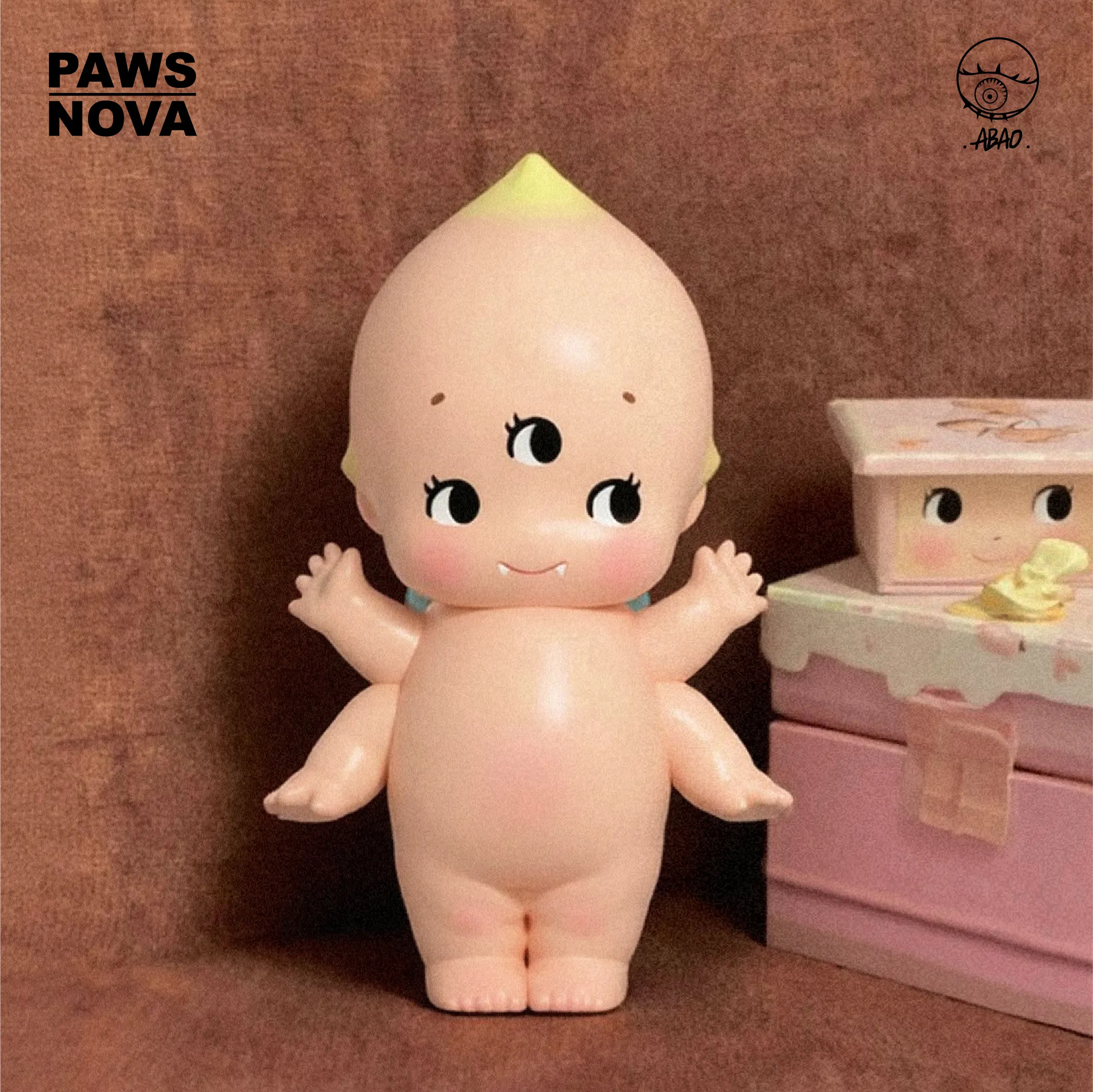 Фото Официальная виниловая фигурка Paws Nova Abao Three Eyed Four Armed, дизайнерская художественная игрушка с основанием в форме персика, декор для дома и рабочего стола, аниме-стиль №2