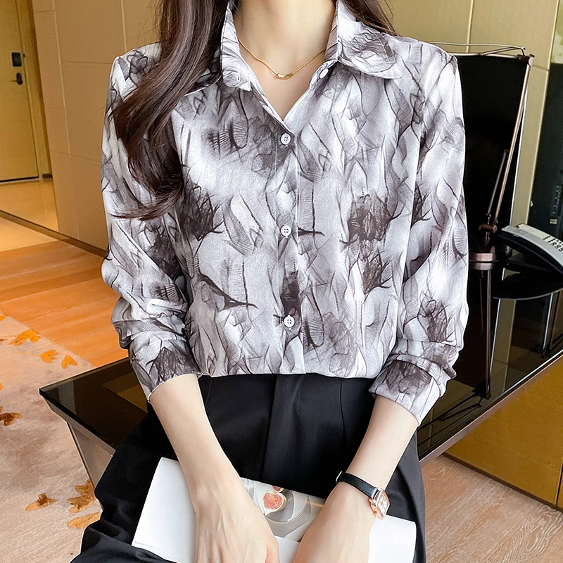 

New Arrival Women's Blusa Mujer for Spring Autumn Fashion Trendy Print Ladies' Button-Down Shirt for Work and Casual