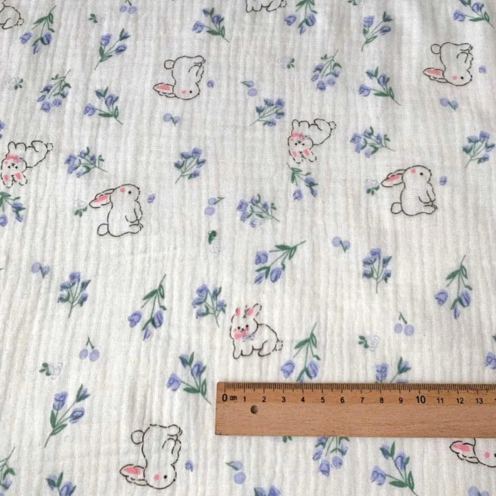 Хлопковая ткань с рисунком кролика дышащая и прочная для шитья одежды платьев
