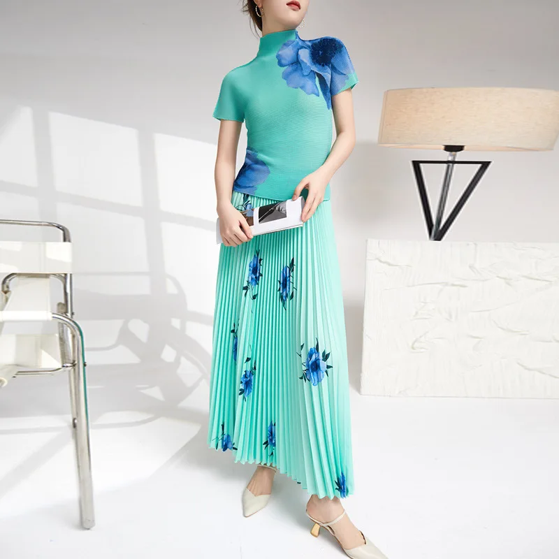 

Japanese designer pleated ladies fashion suit temperament lotus slim high waist drape printed pleated skirt two-piece set