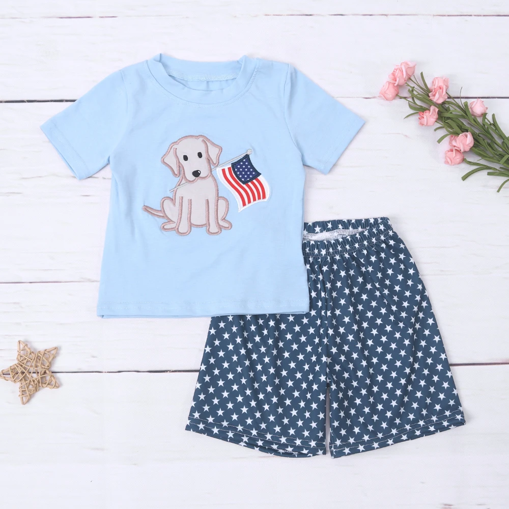 

1-8T July 4th Boy Shorts Set Clothes Two-piece Outfit With Pattern Dog Hangs Flag Embroidery Sky Blue Top Navy Shorts Suit Wears