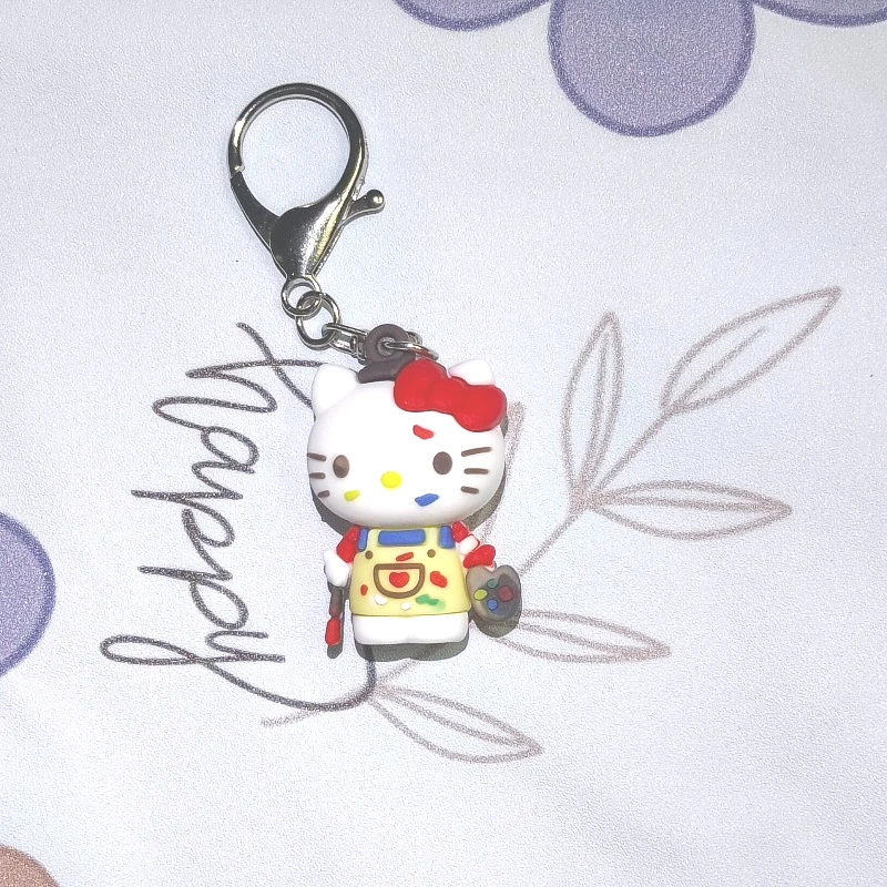 Фото Оригинальный лицензионный брелок-подвеска Sanrio с Куроми и Хеллоу Китти, милый силиконовый аниме-шарм для сумок, кошельков и ключей. №5
