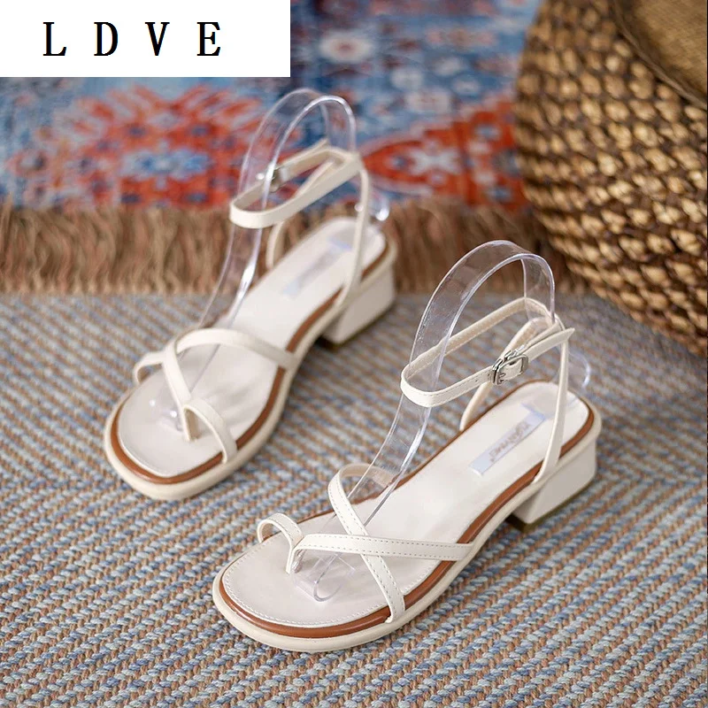 

Сандалии на толстом каблуке с квадратным носком, женская тонкая обувь на среднем каблуке, новая летняя сетчатая красная вечерняя Обувь