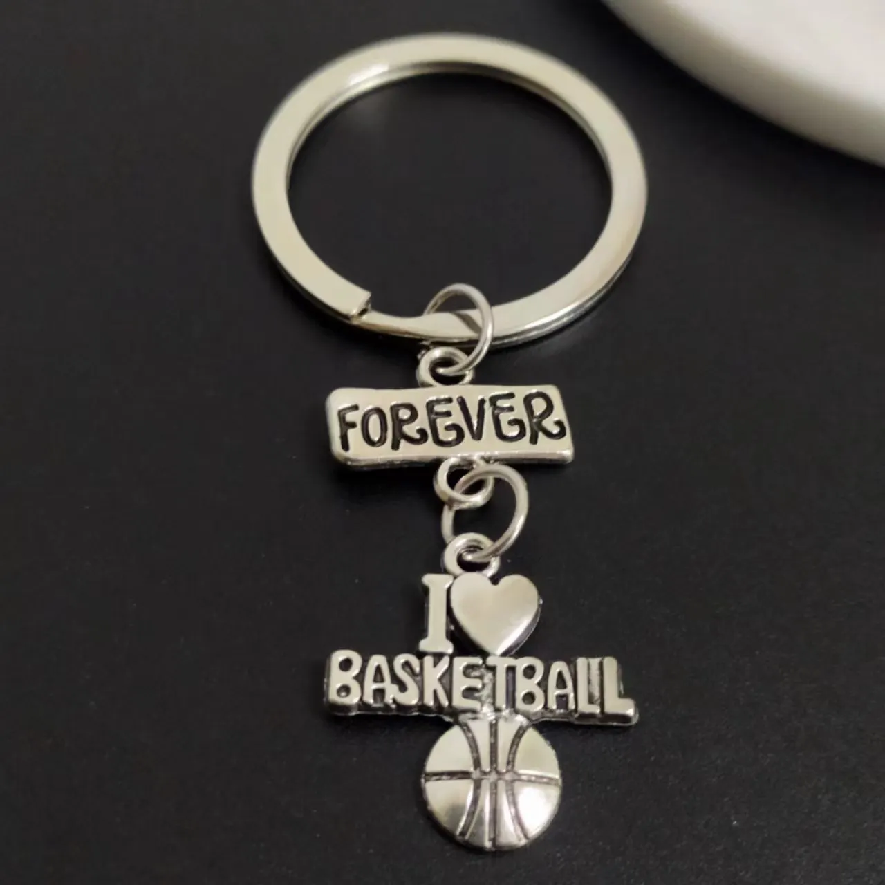 

Forever I Love The Basketball Hoop Key Chains, Keyring,Silver Color, Women Jewelry Man Accessory Pendant Fashion Gift