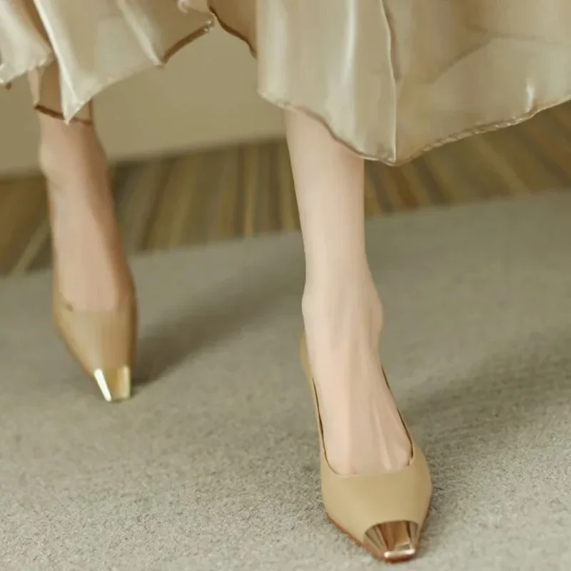 Туфли-лодочки женские на высоком каблуке с квадратным носком