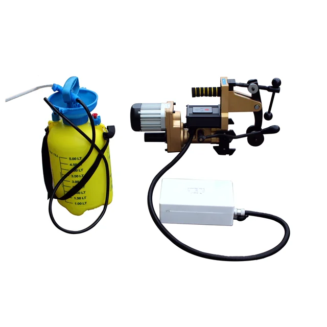 Железная дорога железная буровая машина