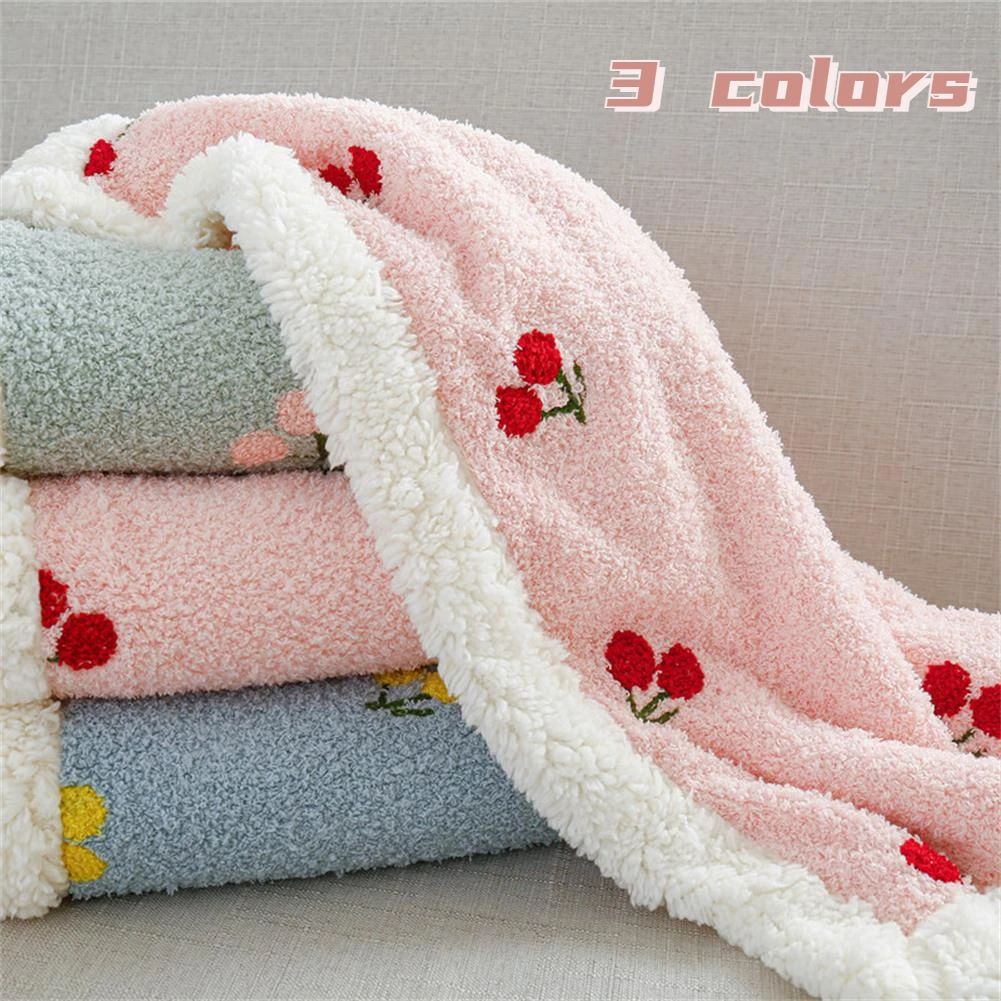 

Pet Blanket Cute Cherry Pattern Fluffy Fleece Cats Dogs Kennels Blankets Soft and Warm Kitten Puppy Sleeping Mat Sofa Bed Cover