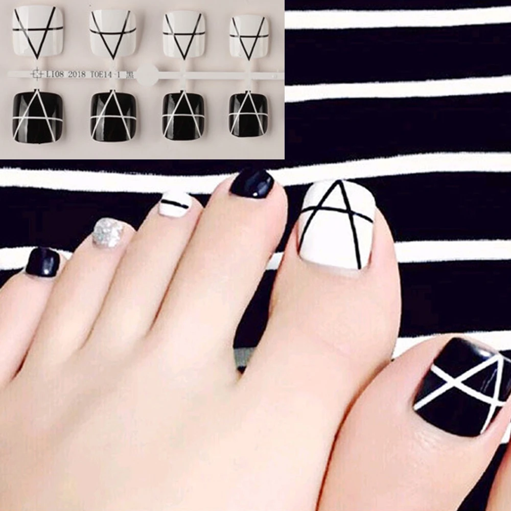 

24pcs Cute Cartoon Fake Toe Nails Square Short Paragraph Fashion Kawaii Press On False ToeNails Women DIY French Feet Manicure