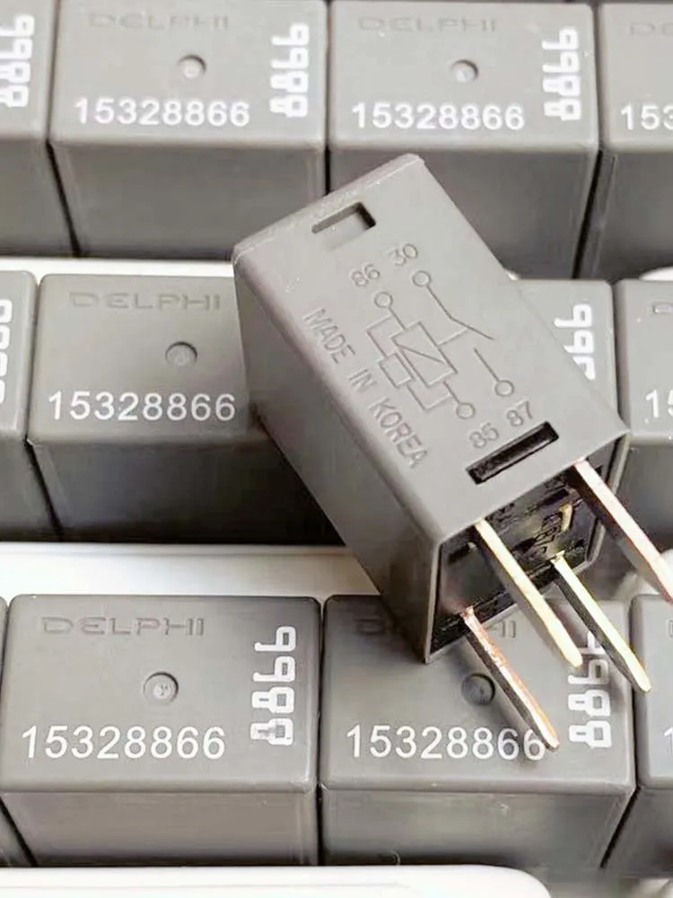 

5 PCS 15328866 12V Relay 4 Pins