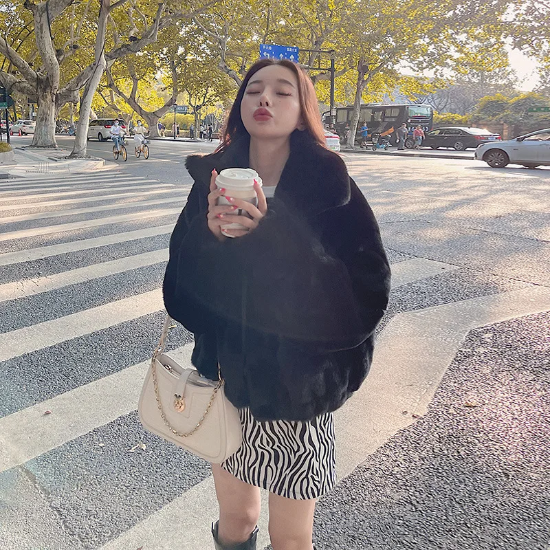Low Price Fur Coat Women Jacket Fur Mink Fur Thick Winter High Street Other Slim Real Fur Women